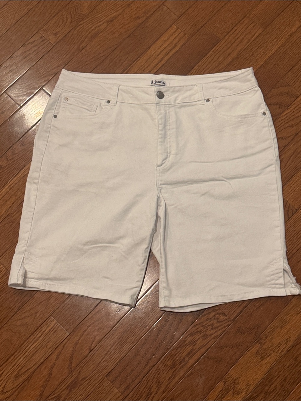 d. jeans White High-Rise Denim Bermuda Shorts